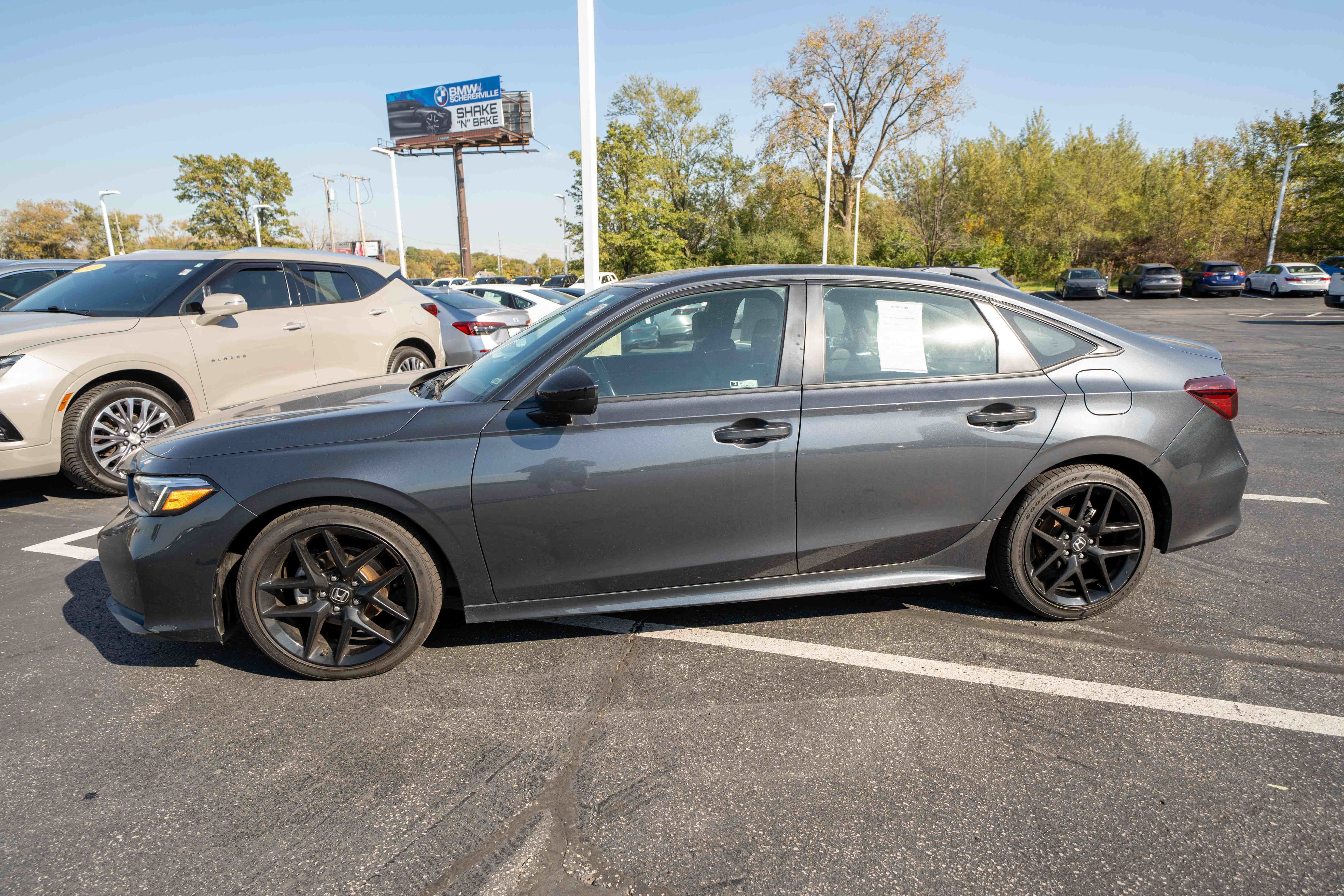 Used 2025 Honda Civic Sport image 3