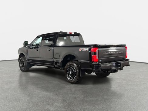 Used 2025 Ford F250 Platinum AWD/4WD image 5