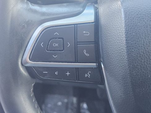 Used 2020 Toyota Highlander Limited image 21