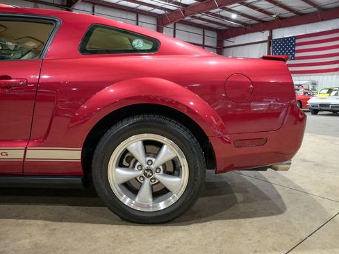Used 2007 Ford Mustang Coupe RWD image 5