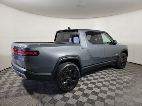 Used 2022 Rivian R1T Adventure AWD/4WD image 5