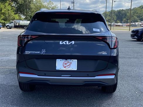 New 2026 Kia Sportage EX image 3