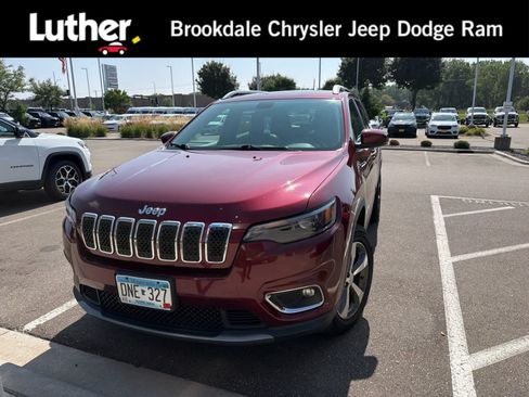 Used 2019 Jeep Cherokee Limited w/ Trailer Tow Group AWD/4WD image 1
