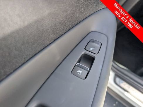 Certified 2023 Hyundai Santa Fe Limited AWD/4WD image 11