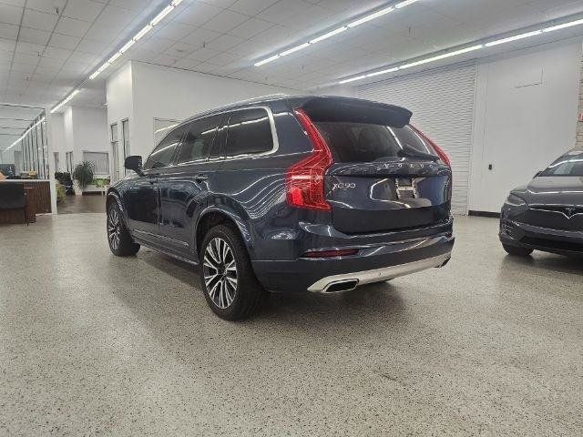 Used 2021 Volvo XC90 T5 Momentum w/ Climate Package AWD/4WD image 7
