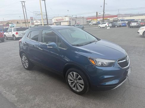 Used 2019 Buick Encore Preferred AWD/4WD image 3