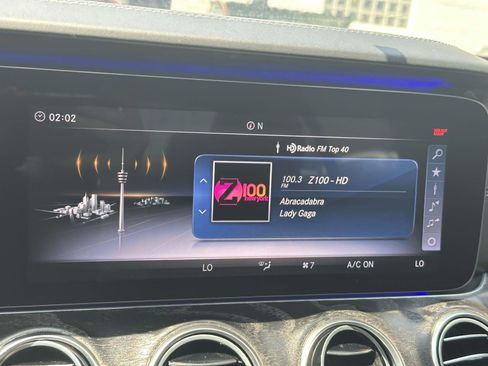 Used 2018 Mercedes-Benz E 63 AMG S image 38