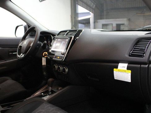 New 2026 Mitsubishi Outlander Sport LE image 17