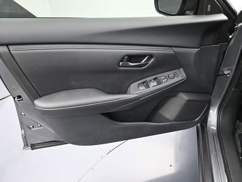 New 2025 Nissan Sentra S image 10