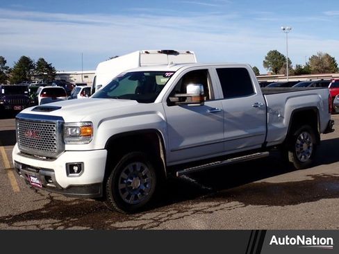 Used 2017 GMC Sierra 2500 Denali w/ Duramax Plus Package image 1