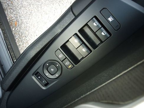 Used 2026 Kia Sportage X-Line w/ X-Line Technology Package image 11