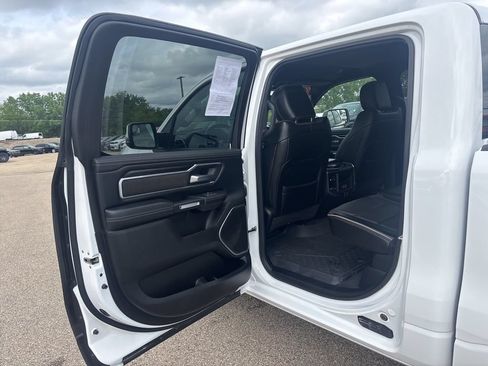 Used 2023 RAM 1500 Laramie AWD/4WD image 20