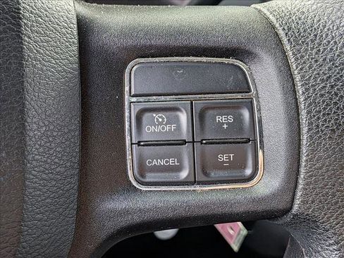 Used 2014 RAM 1500 Express image 13