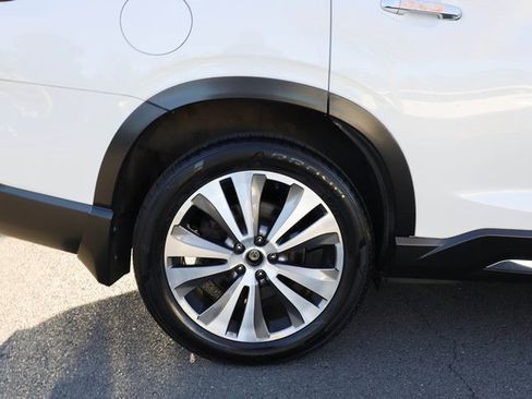 Used 2019 Subaru Ascent Touring image 24