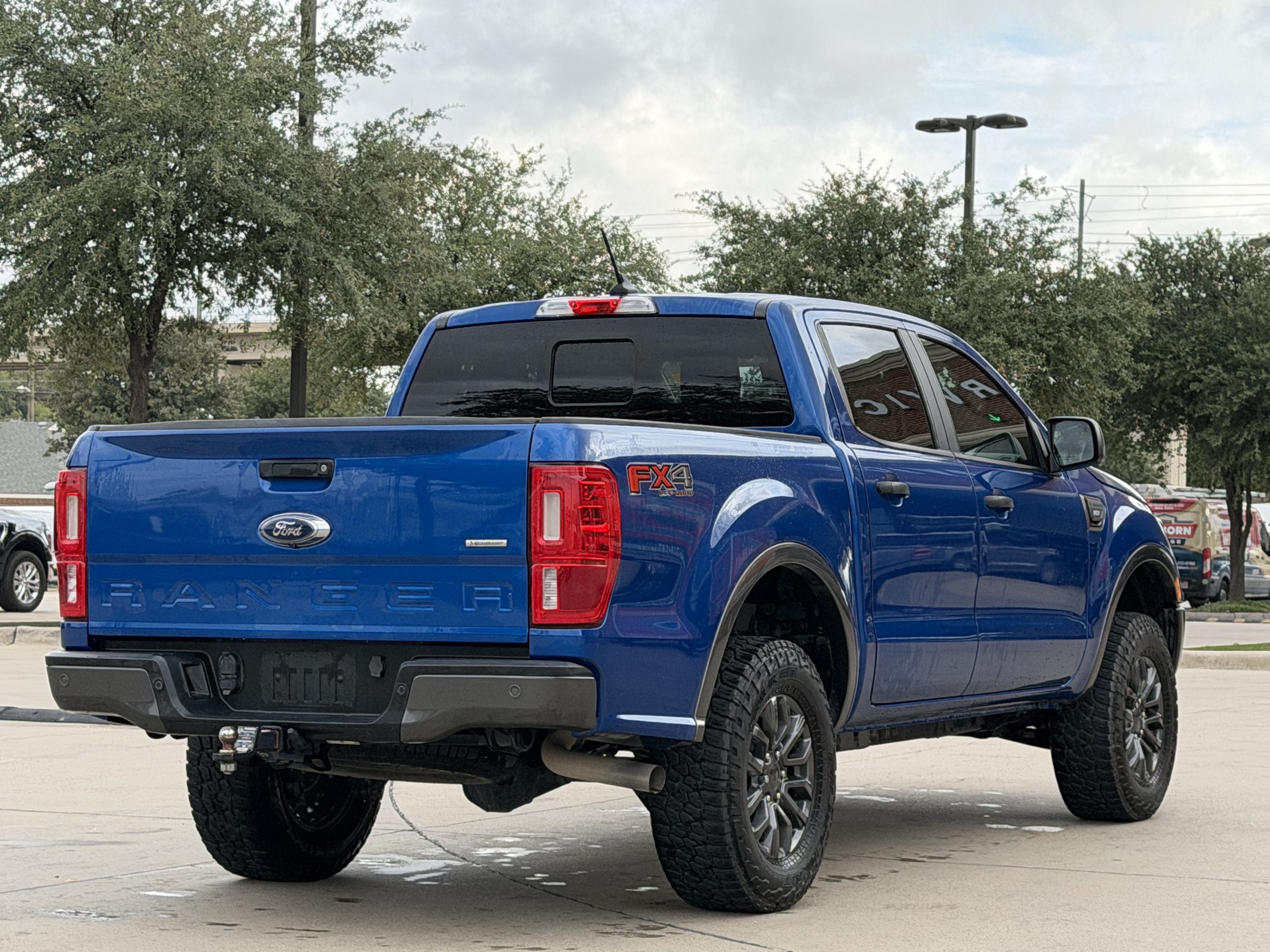 Used 2019 Ford Ranger XLT w/ Equipment Group 302A Luxury AWD/4WD image 4