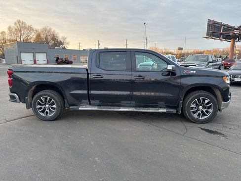 Used 2024 Chevrolet Silverado 1500 LT image 11