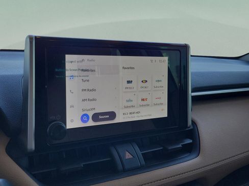 Certified 2025 Toyota RAV4 XLE image 17