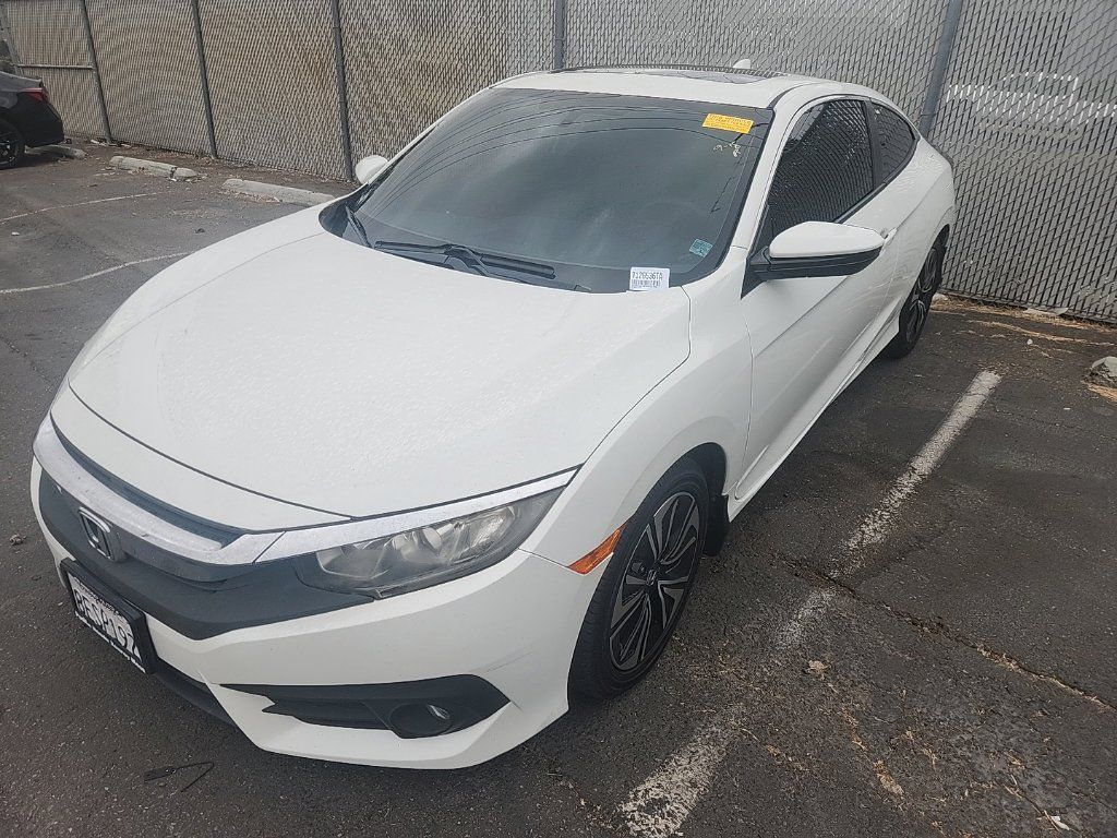 Used 2017 Honda Civic EX-T image 4
