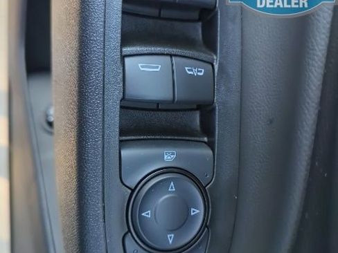 Used 2024 Chevrolet Equinox LT image 13