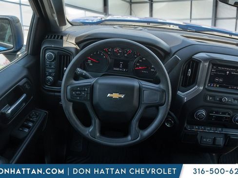 Used 2025 Chevrolet Silverado 1500 Custom w/ Turbomax Blackout Package AWD/4WD image 5