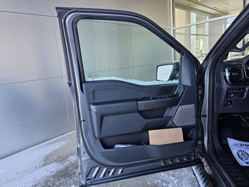 Used 2022 Ford F150 XLT w/ Equipment Group 302A High image 18