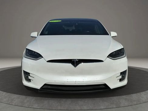 Used 2019 Tesla Model X Long Range image 3