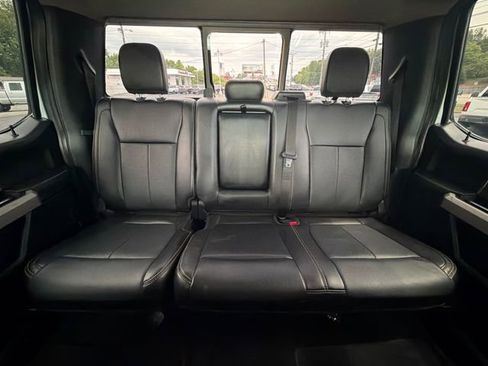 Used 2020 Ford F250 Lariat w/ Lariat Ultimate Package AWD/4WD image 16