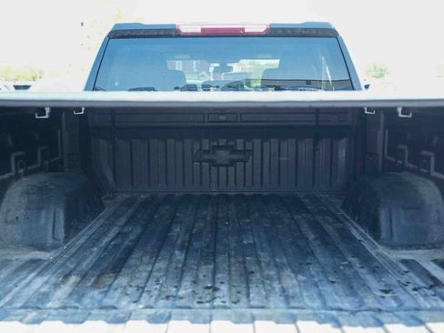 Used 2022 Chevrolet Silverado 1500 LT Trail Boss w/ Safety Package AWD/4WD image 12