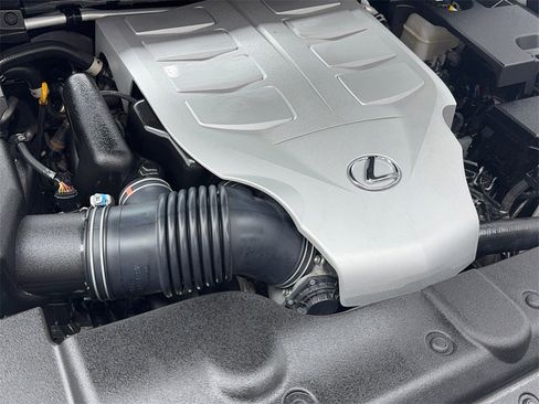 Used 2023 Lexus GX 460 Premium w/ Premium Package image 59