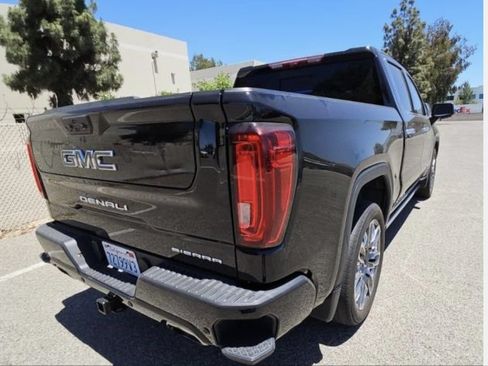 Used 2024 GMC Sierra 1500 Denali Ultimate AWD/4WD image 4