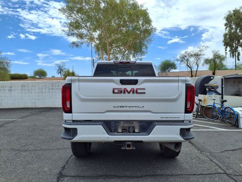 Used 2023 GMC Sierra 2500 Denali AWD/4WD image 6