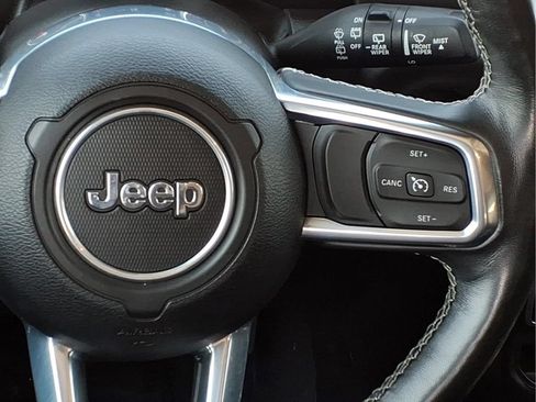 Used 2023 Jeep Wrangler Unlimited Sahara w/ Cold Weather Group AWD/4WD image 11