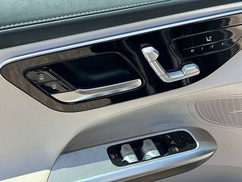 Certified 2024 Mercedes-Benz GLC 300 4MATIC image 16