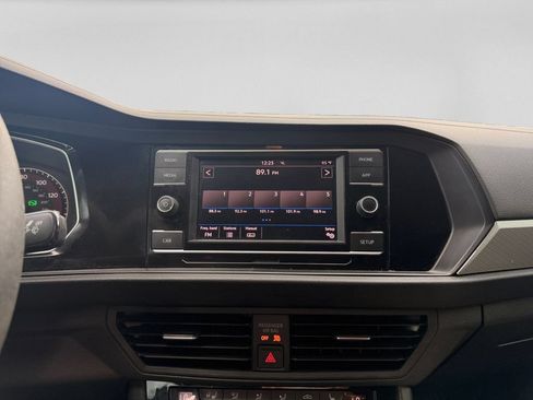 Used 2019 Volkswagen Jetta R-Line w/ R-Line Cold Weather Package FWD image 14