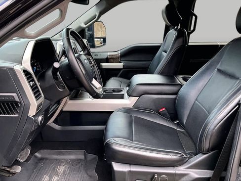 Used 2019 Ford F450 Lariat w/ Lariat Ultimate Package AWD/4WD image 10
