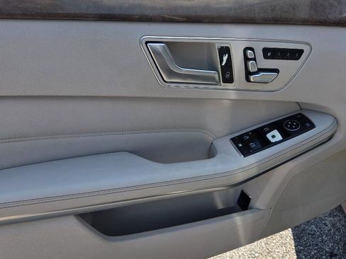 Used 2014 Mercedes-Benz E 350 Sedan image 12