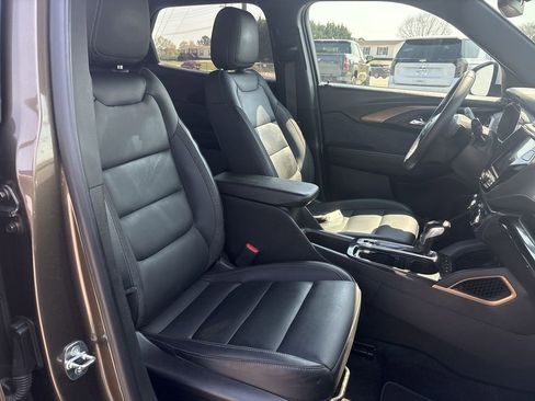 Certified 2021 Chevrolet TrailBlazer ACTIV w/ Convenience Package image 26