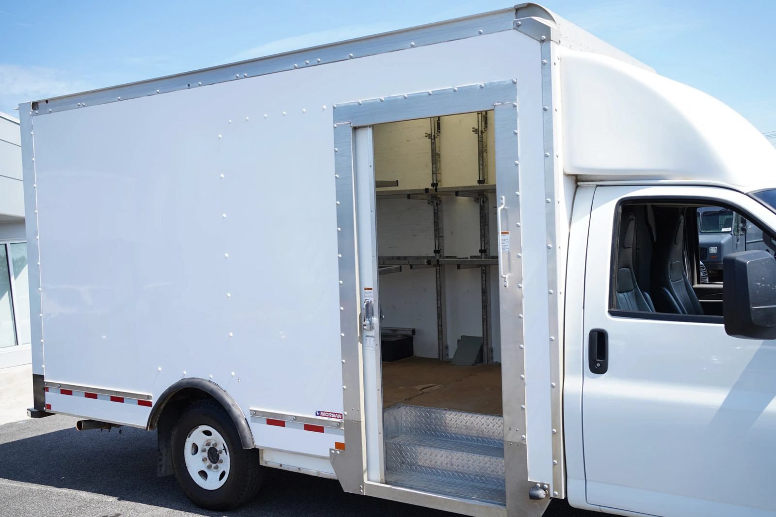 Used 2023 Chevrolet Express 3500 w/ Power Convenience Package RWD image 14