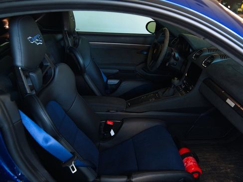 Certified 2023 Porsche 718 Cayman GT4 RS RWD image 37