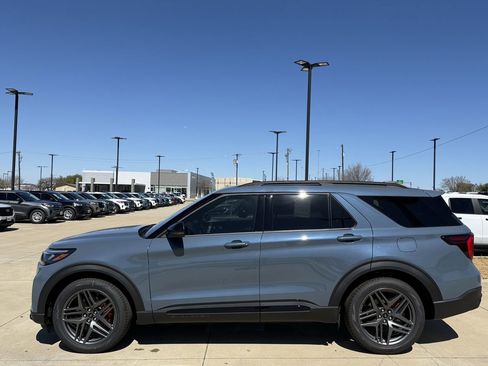New 2026 Ford Explorer ST w/ Sun And Sound Package image 26