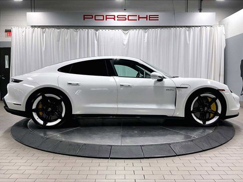 Used 2020 Porsche Taycan Turbo S image 11