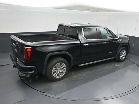 Used 2023 GMC Sierra 1500 Denali w/ Technology Package AWD/4WD image 38