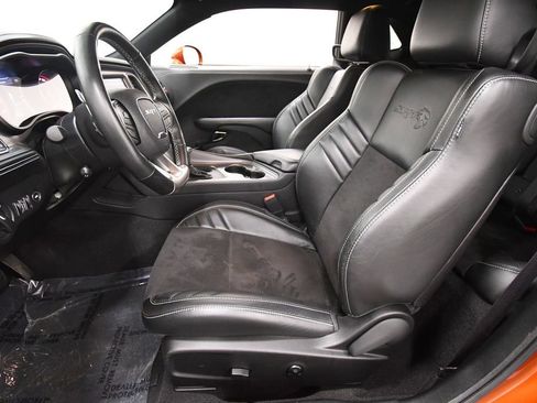 Used 2023 Dodge Challenger SRT Hellcat RWD image 13