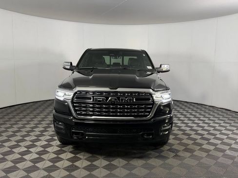 Used 2025 RAM 1500 Limited AWD/4WD image 9