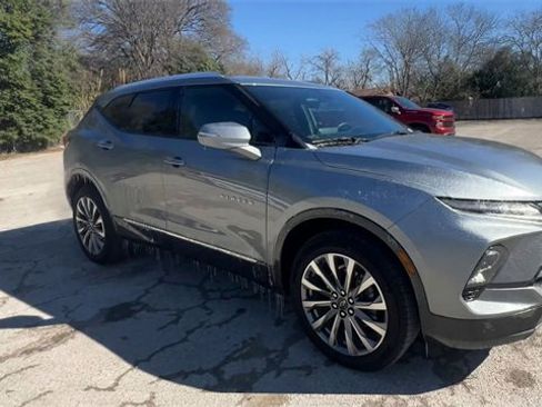 Certified 2025 Chevrolet Blazer Premier w/ Driver Confidence II Package image 2