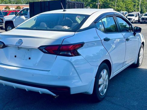 Used 2021 Nissan Versa S FWD image 6