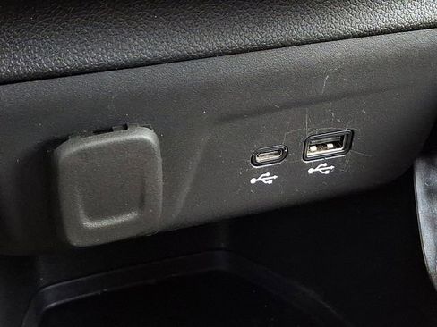 Used 2025 Chevrolet TrailBlazer LT image 23