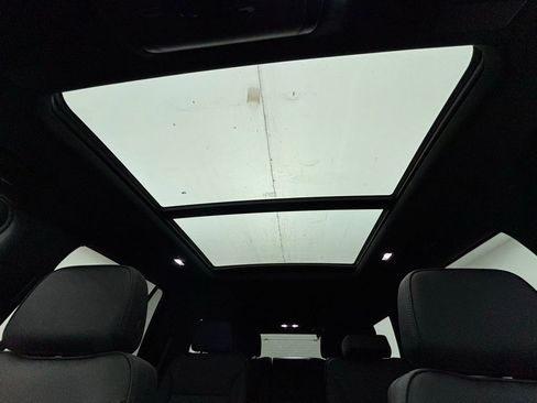 New 2026 GMC Yukon Denali w/ Sun & Power Step Package image 4