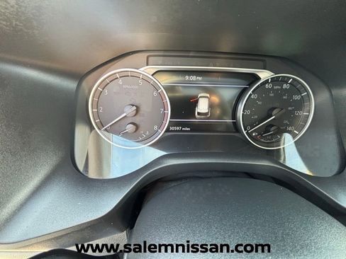 Certified 2023 Nissan Rogue SV w/ SV Premium B Package AWD/4WD image 7