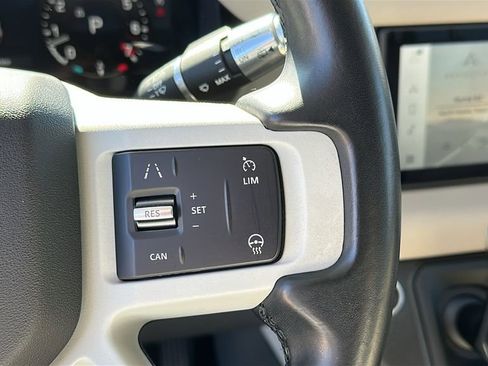 Used 2021 Land Rover Defender 110 SE image 14